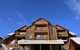 Готель Чарда